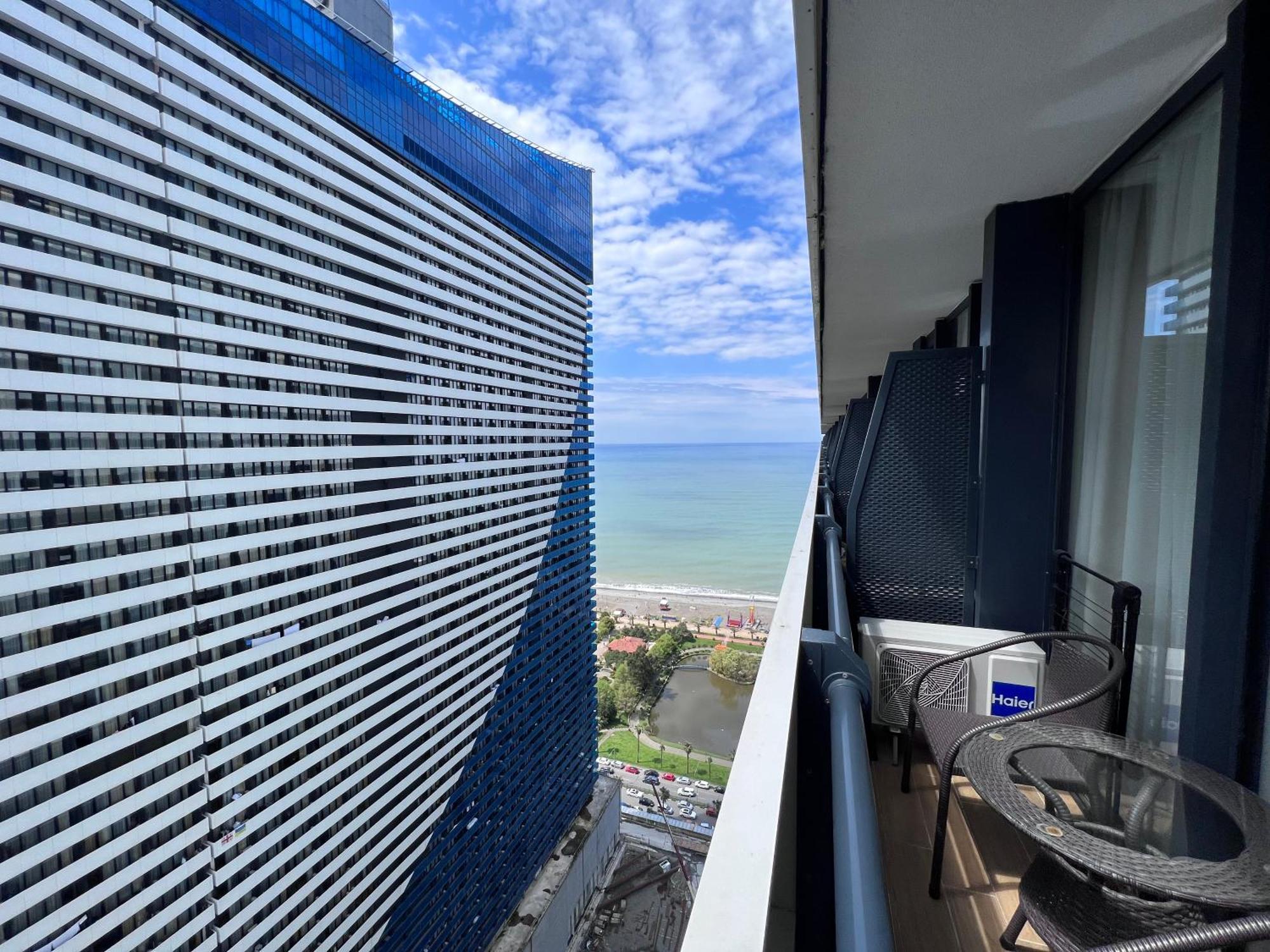 Amazing View Apartments باتومي المظهر الخارجي الصورة